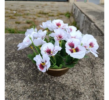 Květinová vazba - macešky bílé